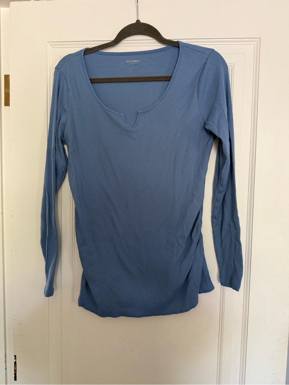 Old Navy Women's Maternity Long Sleeve Scoop Neck Top in Dusty Blue